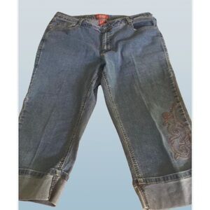 Cos Jeans Medium Blue Capri Cuffed Embellished High Rise 16W